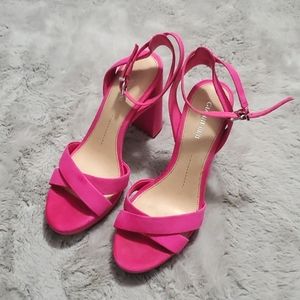 Gianni Bini hot pink chunky high heels